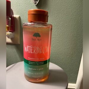 Tree Hut Watermelon Gel Wash